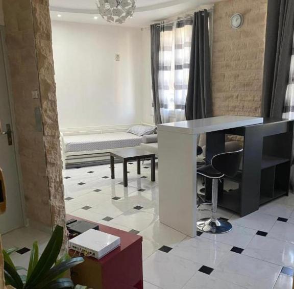 Apartment Lumineux Marseilles